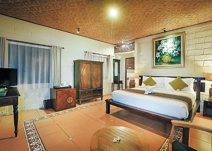 Munari 4*