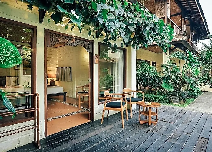 Munari 4*